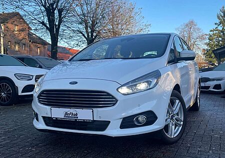 Ford S-Max Titanium*PANORAMA*LEDER*7-SITZER*SHZ