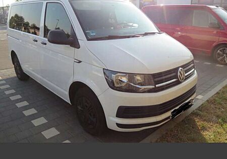 VW T6 Multivan Volkswagen DSG Kurz