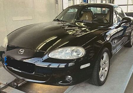 Mazda MX-5 1.9i 16V