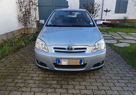 Toyota Corolla Fließheck 3-Türer 1.6 VVT-i Sol