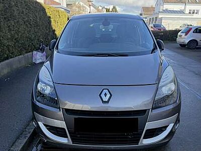 Renault Scenic 2.0 16V 140 CVT Luxe