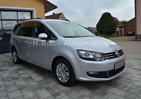 VW Sharan Volkswagen 1,4 DSG/ 1.Hd/AHK/Leder/Xenon/Navi/Kamera