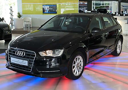 Audi A3 Sportback attraction*KLIMAAUT*PDC*ALU*SHA*CD*