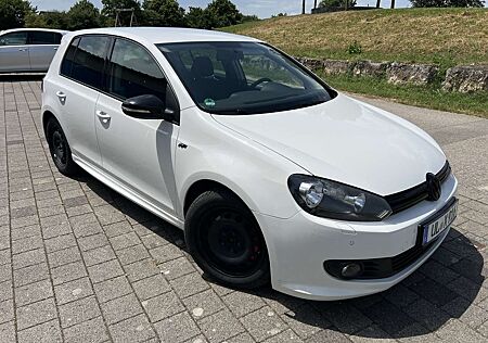 VW Golf Volkswagen Highline R-Line