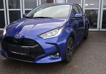 Toyota Yaris Hybrid 116 1.5 VVT-i Teamplayer + Safety und