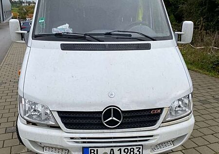 Mercedes-Benz Sprinter 213 CDI 902.611