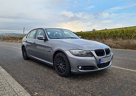 BMW 320d 320 DPF Aut.