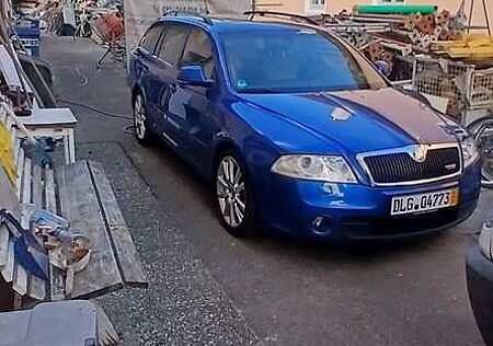 Skoda Octavia Combi 2.0 TDI DPF RS