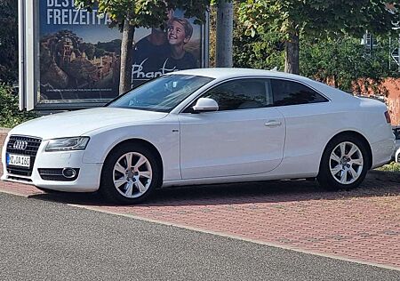 Audi A5 3.2 FSI quattro tiptronic