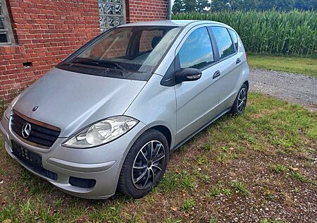 Mercedes-Benz A 180 A-Klasse Diesel 5-Türer CDIi Elegance