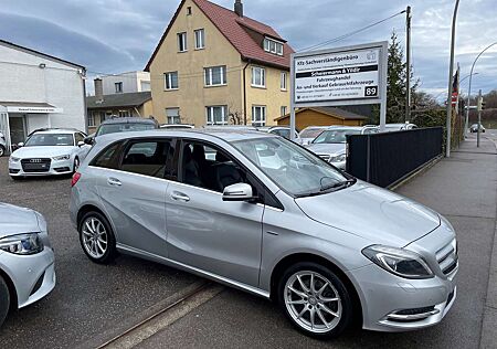 Mercedes-Benz B 180 Autom. Xenon Klimaaut. Sportpaket PTS 2.Hd