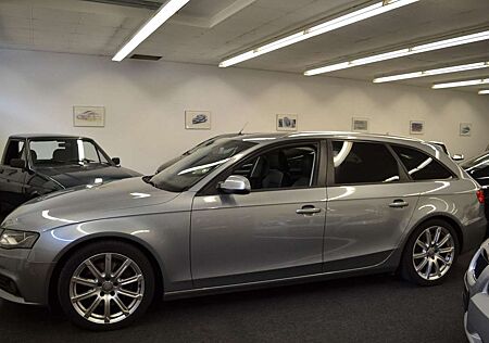 Audi A4 Avant 3.0 Tdi QUATTRO (S-Line Paket)