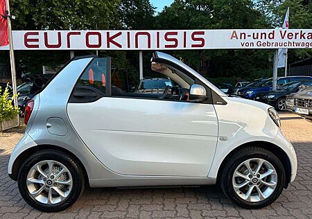Smart ForTwo Cabrio TWIN passion DCT*LED*SHZ*NAVI*PTS*