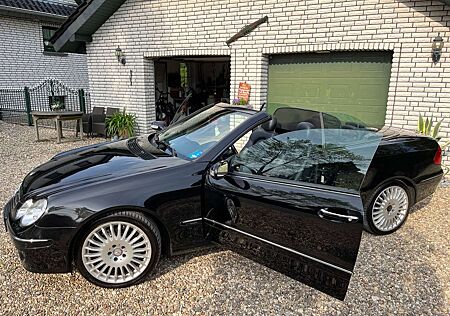 Mercedes-Benz CLK 320 CLK Cabrio 320 CDI 7G-TRONIC Avantgarde DPF