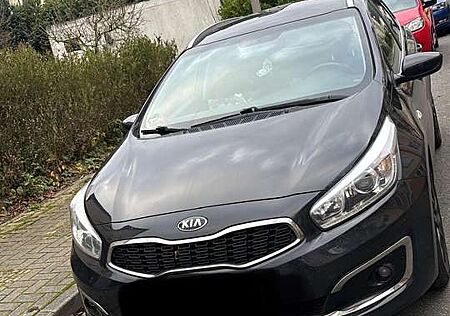 Kia XCeed Ceed SW / cee'd SW 1.6 CRDi 136 ISG Platinum Edition (158 PS Stage I)