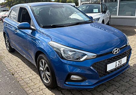 Hyundai i20 1.2l Klimaanlage/Sitzheizung/PDC