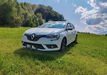 Renault Megane Grandtour ENERGY TCe 130 EDC BOSE EDITION