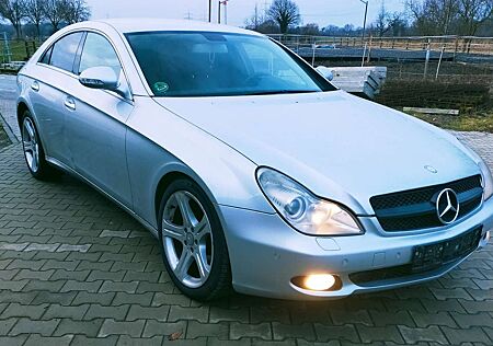 Mercedes-Benz CLS 320 CDI 7G-TRONIC - Fast Vollausstattung -