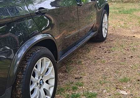 BMW X5 4.8i