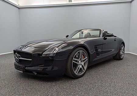 Mercedes-Benz SLS Roadster*KERAMIK*10TKM*TRAUMZUSTAND*VOLL