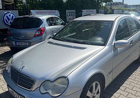 Mercedes-Benz C 200 KompressorClassic