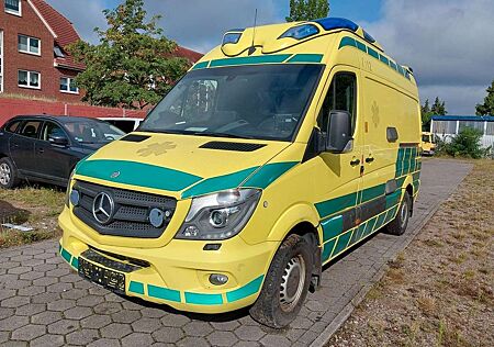 Mercedes-Benz Sprinter Hochraumkasten 311 CDI "Krankenwagen