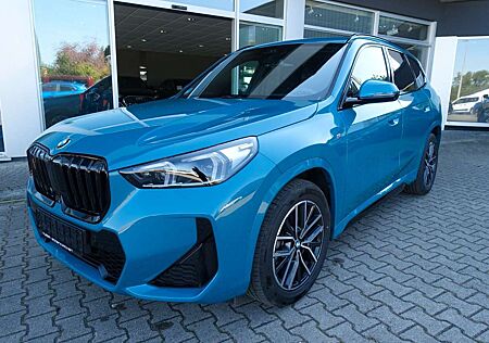 BMW X1 18 i sDrive M Sport LED, AHK, Kamera, Top