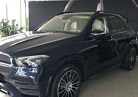Mercedes-Benz GLE 450 450 4Matic 9G-TRONIC/AMG Styling u. Line Exterieur/Panorama Schiebedach