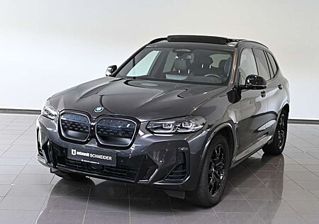 BMW X3 Impressive M-Sport AHK Pano HUD ACC H&K