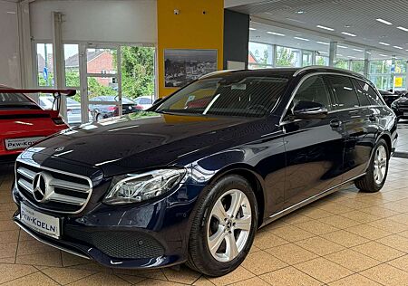 Mercedes-Benz E 220 d 4M *HuD*KAMERA*WiDE*STAND.HZ*LED*ToTW*