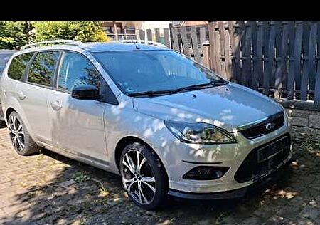 Ford Focus Turnier 1.6 16V Style