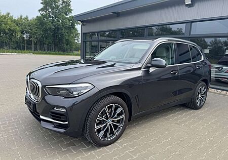 BMW X5 xDr. 30d -ACC-HUD-4Sitzh-360K- 20Zoll M Sport