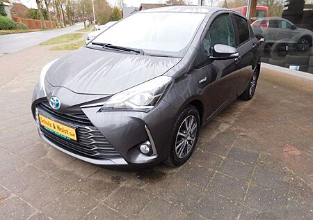 Toyota Yaris Hybrid Y20 Club ACA GJR