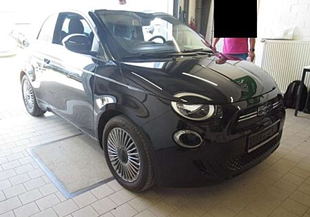 Fiat 500E Icon 118PS 42KWh Navi-Klimaautomatik