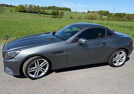 Mercedes-Benz SLC 200 SLC 9G-TRONIC
