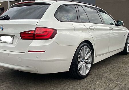 BMW 520d 520 Touring Sport-Aut.