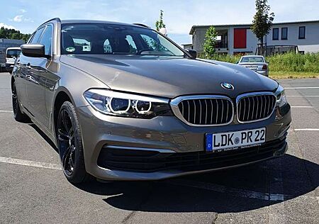 BMW 520d 520 Touring Aut. 190 Ps Atlaszeder Met Sonderlack
