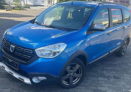 Dacia Lodgy Stepway Celebration/Pdc/Navi/Scheckheft/