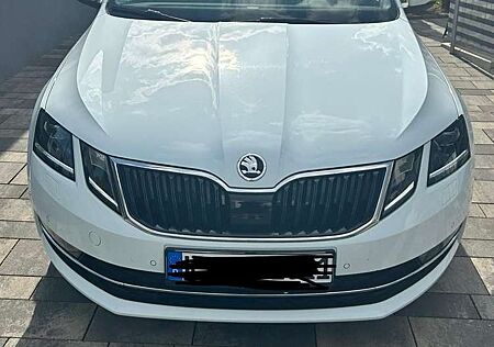 Skoda Octavia Combi 1.6 TDI DSG Style
