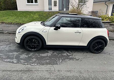 Mini Cooper S Harman&Kardon / Pano / Navi
