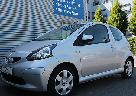 Toyota Aygo Cool, nur 27.500 km, Klima, Neu TÜV+AU