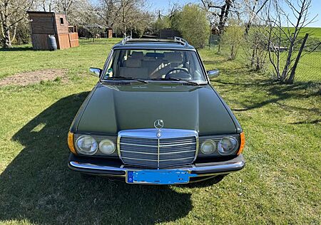Mercedes-Benz 230 TE