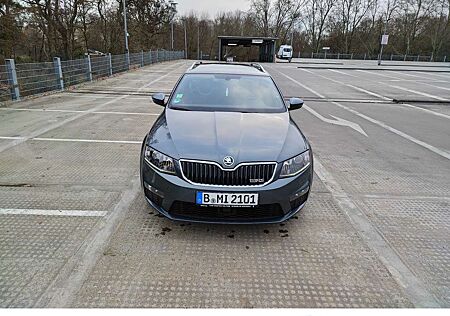 Skoda Octavia vrs Combi 2.0 TDI (Green tec) DSG Scout