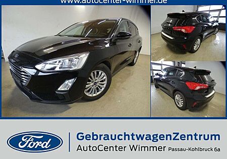 Ford Focus 1.5 EcoBlue TITANIUM AHK abnehmbar