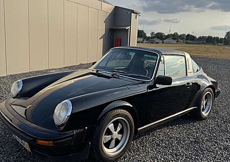 Porsche 911 G model 2,7 liter schalter deutches auto