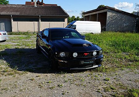 Ford Mustang GT 4.6-CARBON-AGA FORDRACiNG-MOTORH. CERViNi´S