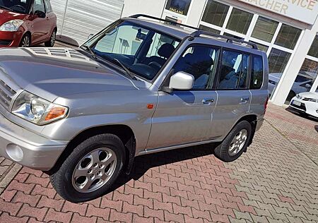 Mitsubishi Pajero Pinin 1.8 Styling