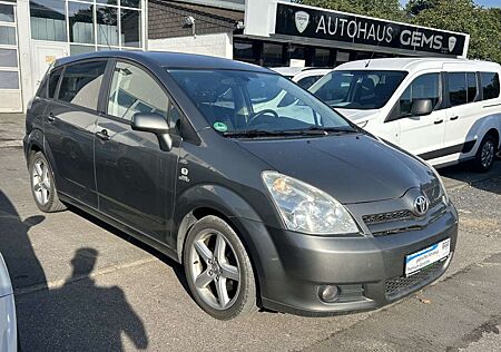 Toyota Corolla 2.2 D-CAT Sol 7-Sitzer Klima AHK