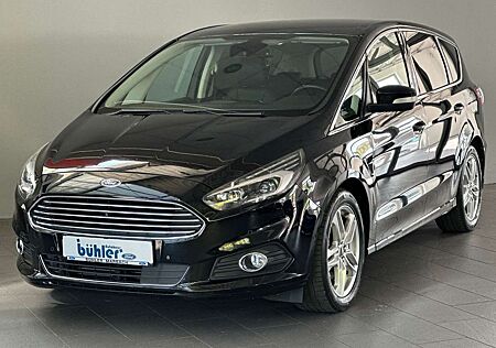 Ford S-Max Titanium AWD