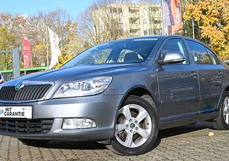 Skoda Octavia Lim. 1.2 TSI Family Klimaautom PDC Sitzh